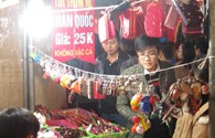 Chợ đêm Đồng Xuân: “Thiên đường” hàng nhái